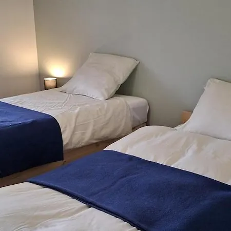 Haute-loire, Saint-etienne-lardeyrol, Au Pied Des Huches Ferienhaus *