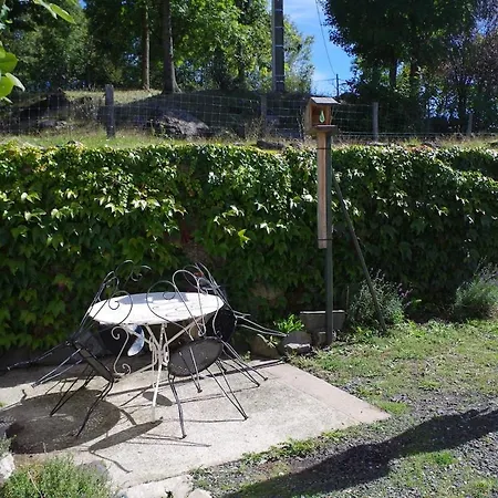 Ferienhaus Haute-loire, Saint-etienne-lardeyrol, Au Pied Des Huches Saint-Etienne-Lardeyrol